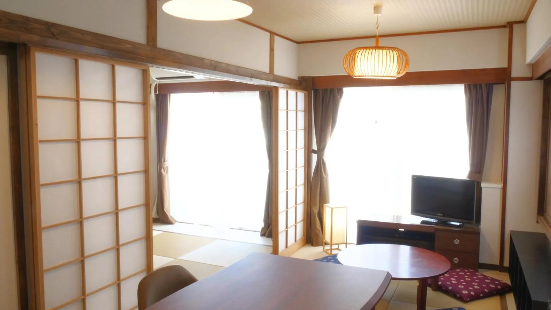 Amber Iidabashi Apartment Tokyo