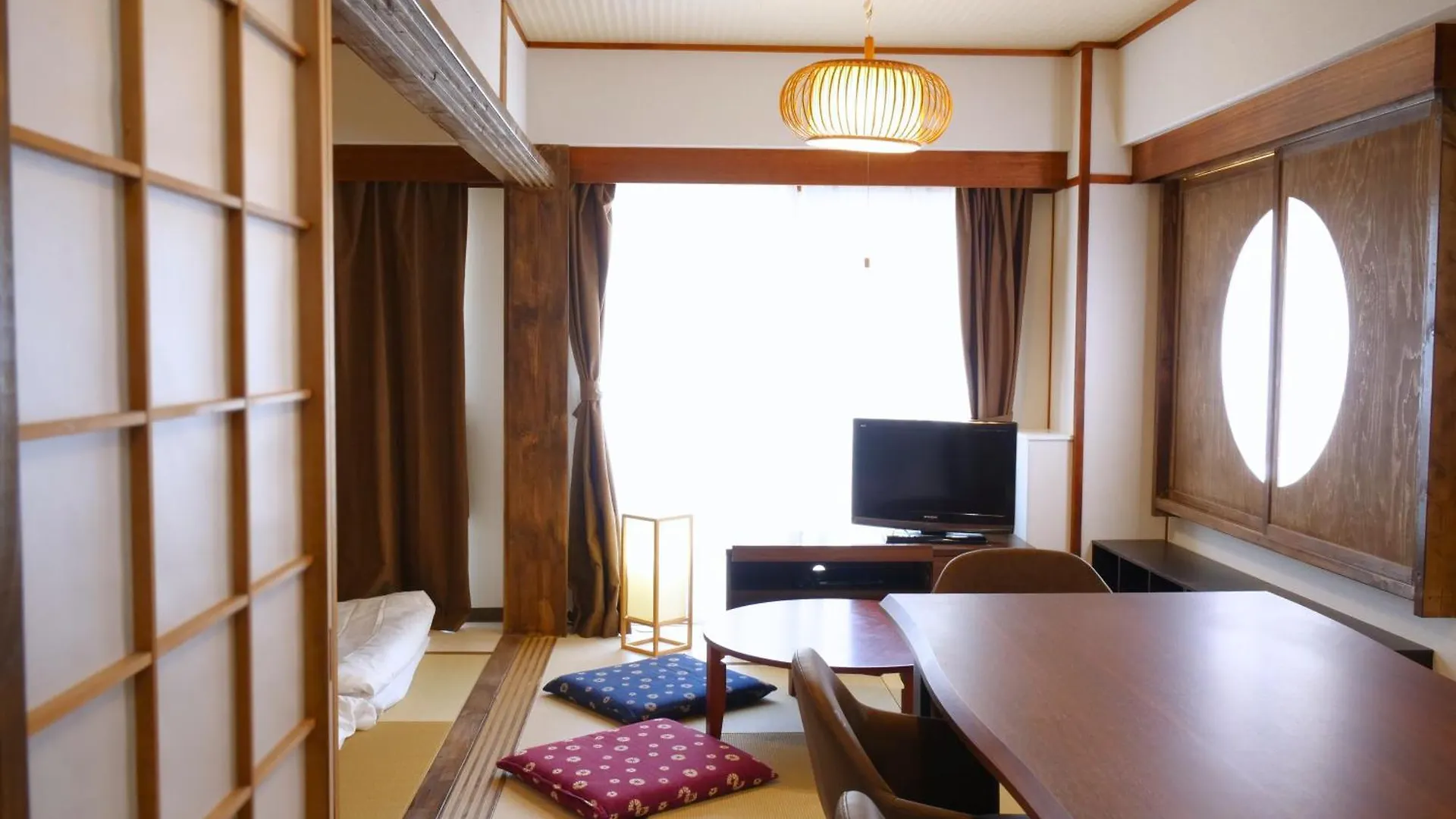 Amber Iidabashi Apartment Tokyo